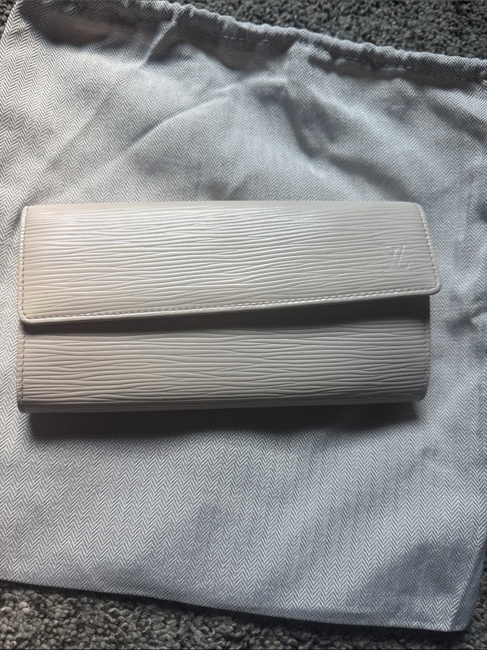 Louis Vuitton Cream Epi Leather Long Fold Wallet